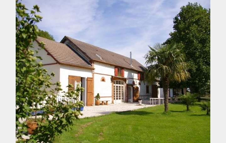 DU COTE IMMO : Maison / Villa | PAU (64000) | 500 m2 | 450 000 € 